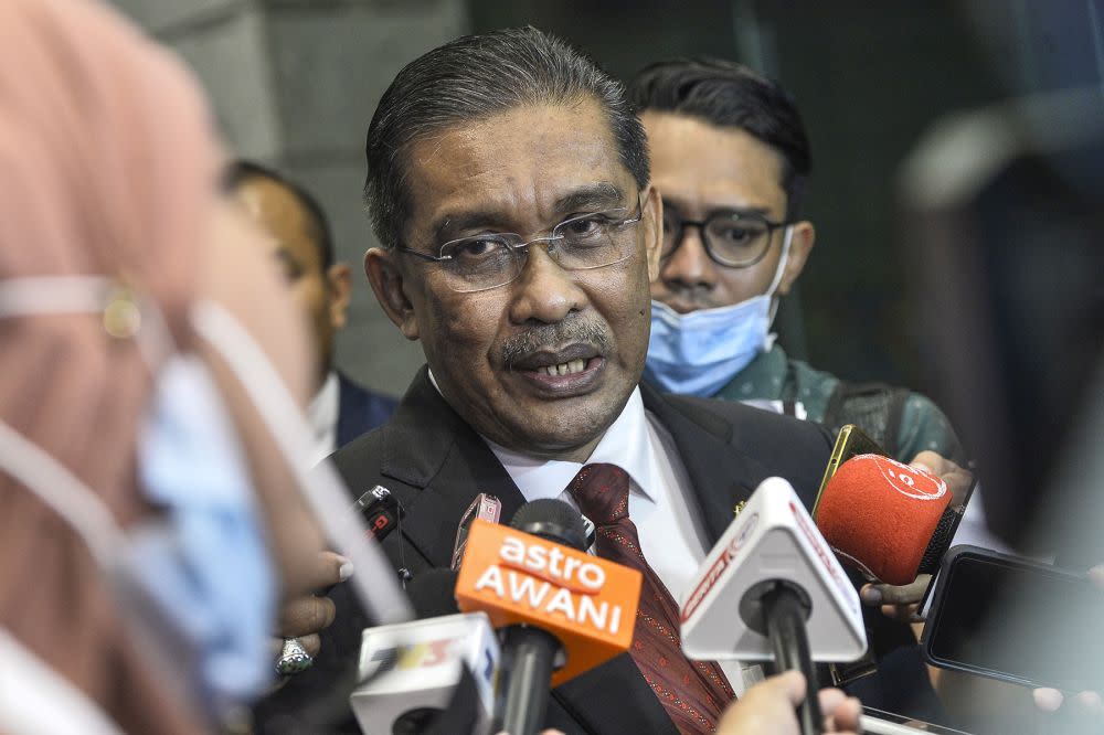 Datuk Takiyuddin Hassan addresses reporters in Putrajaya August 19,2020.― Picture by Miera Zulyana