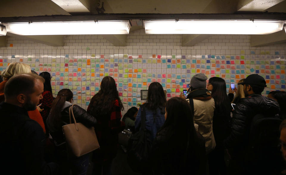 ‘Subway Therapy’ — Artist creates outlet for postelection venting in NYC