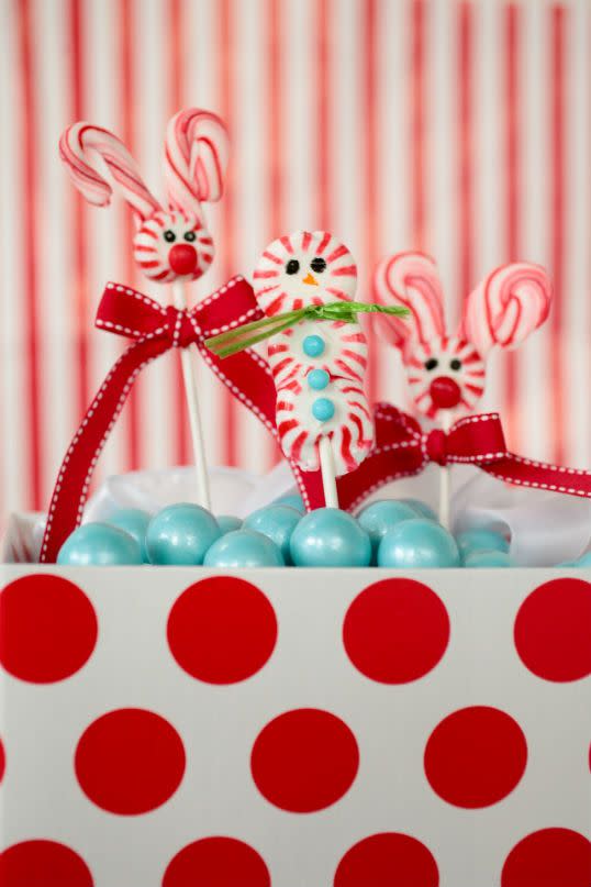 Peppermint Lollipops