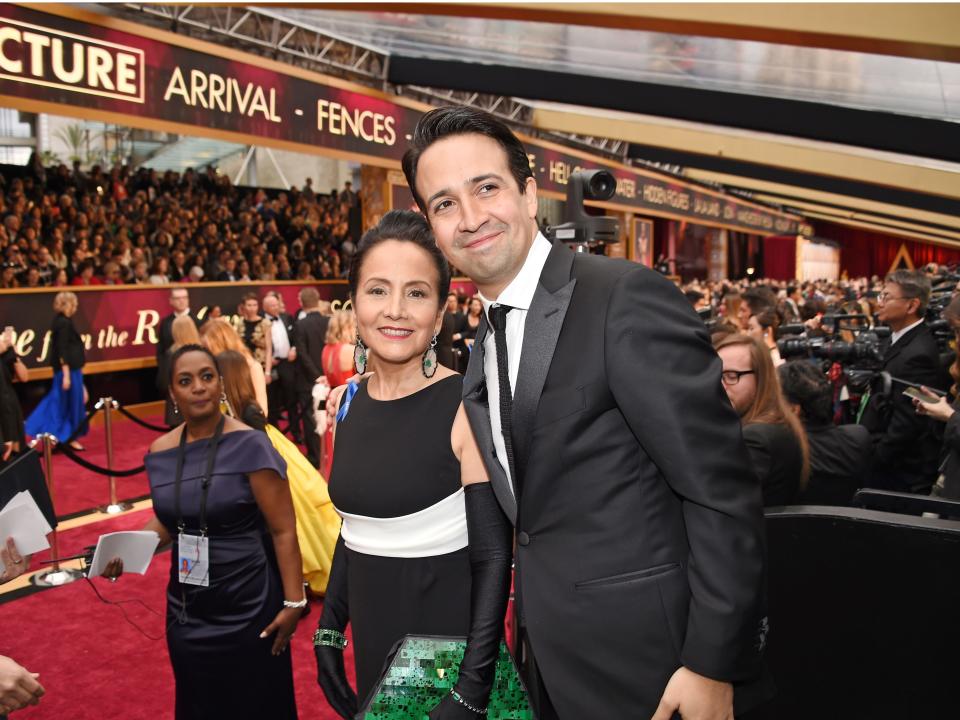 Lin-Manuel Miranda and his mother Luz Towns Miranda at the 2017 Oscars