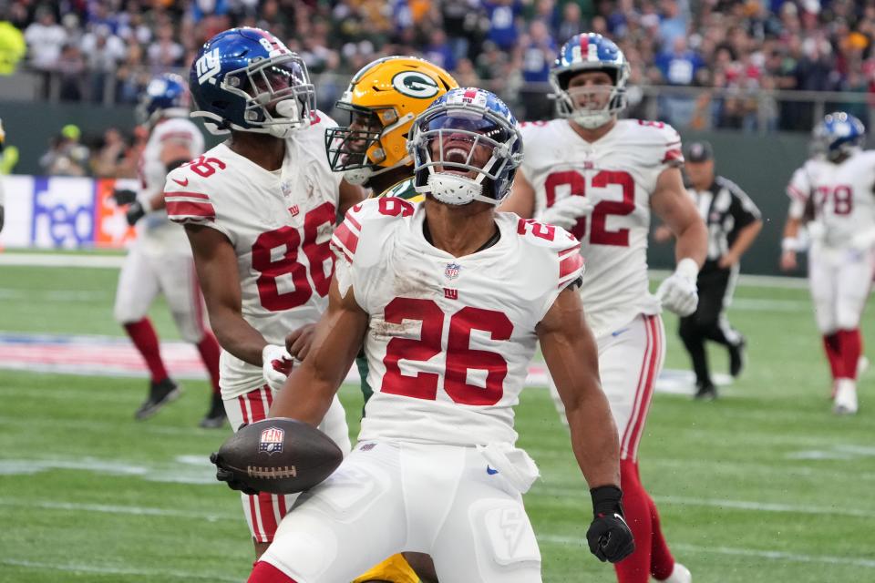 Giants RB Saquon Barkley's 2022 resurgence continued Sunday in London.