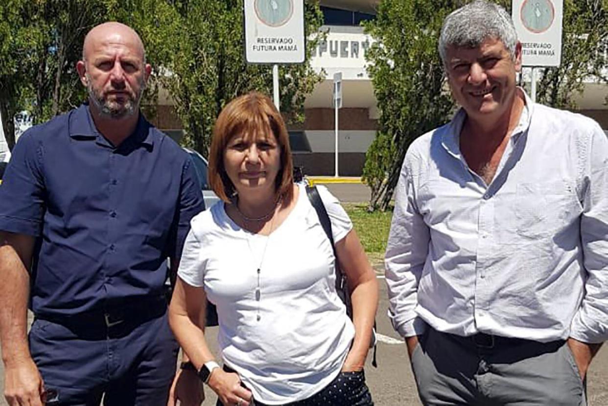 La presidenta del Pro, Patricia Bullrich, y los diputados de la Nación, Waldo Wolff y Ricardo Buryaile