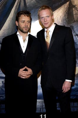Russell Crowe and Paul Bettany at the LA premiere of 20th Century Fox's Master and Commander: The Far Side of the World