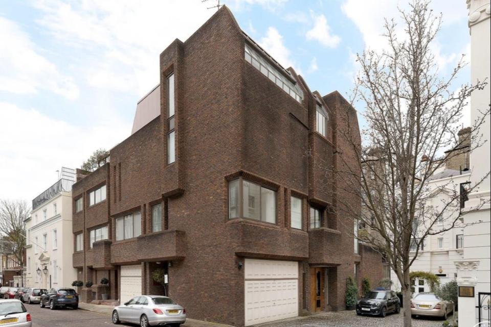 The property boasts its own garage and two separate entrances (Alex Winship)