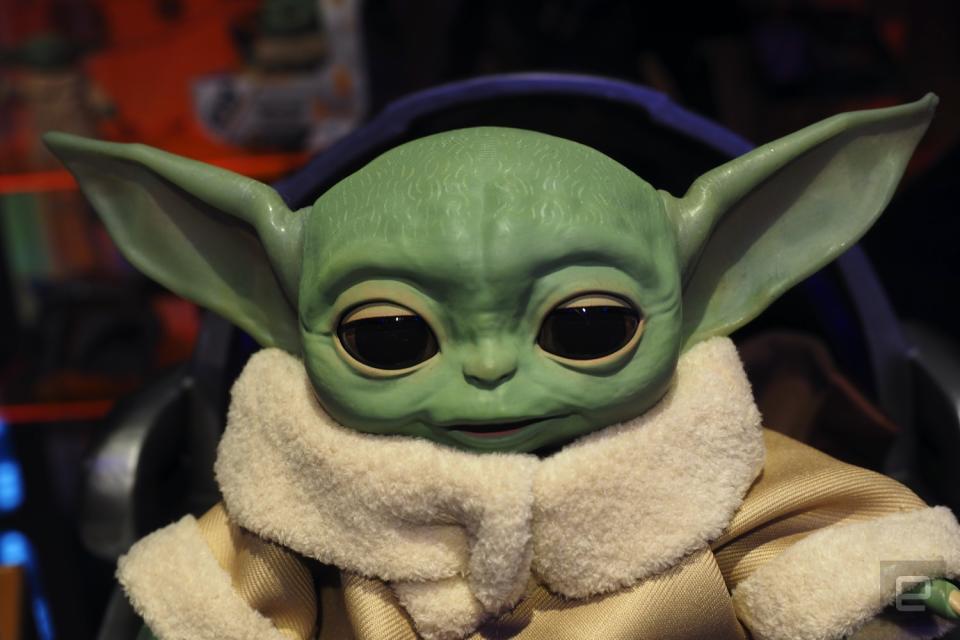 Baby Yoda Animatronic