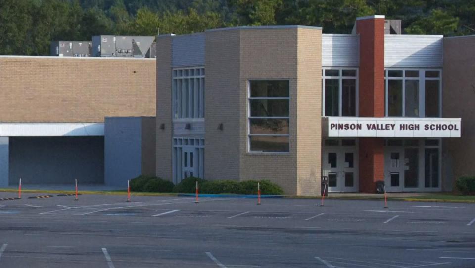 PHOTO: Pinson Valley High School is shown in Pinson, Alabama. (WBMA)