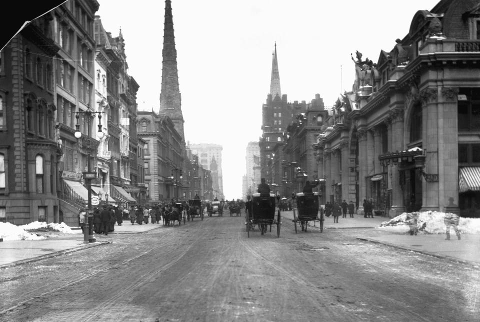 <p>A view down Fifth Avenue prior to motorized vehicles is a stark difference to the road we know today. </p>