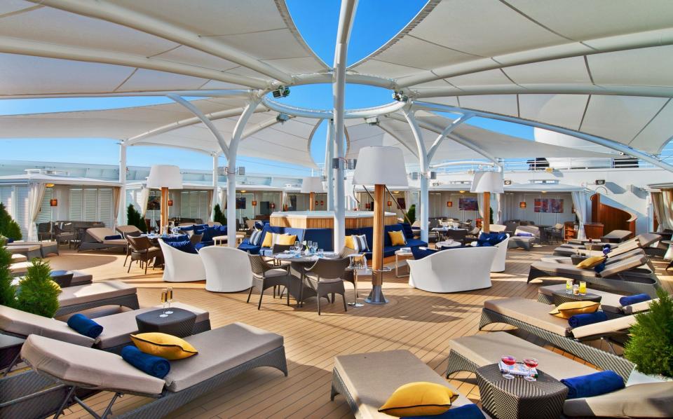 Seabourn Encore sun deck