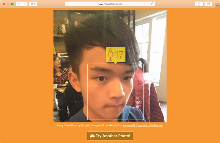 How-Old.net – 由微軟開發的照片年齡辨識系統，上傳照片即可辨識人臉年齡