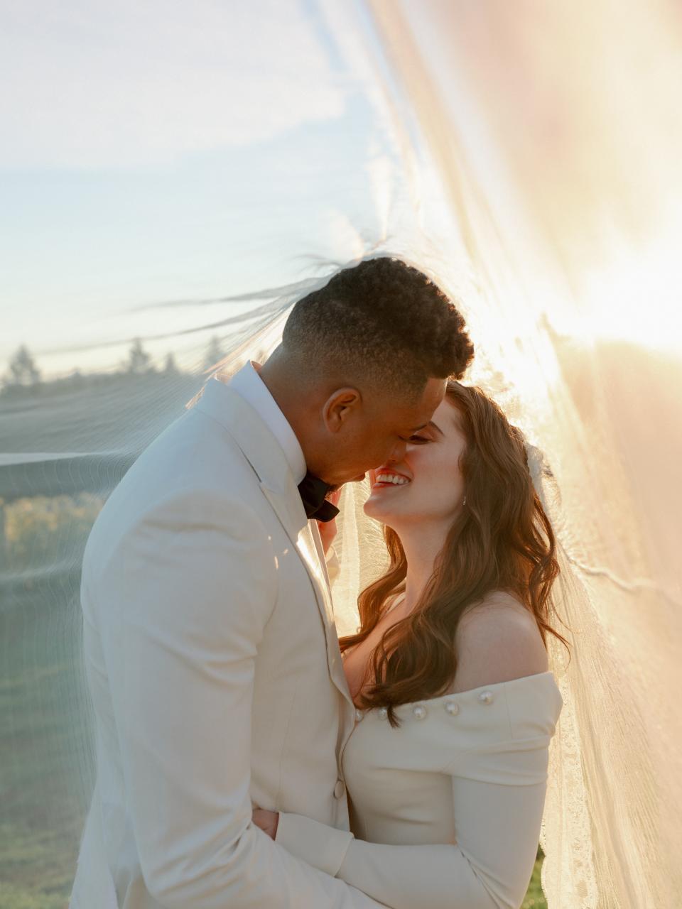 CJ McCollum and Elise Esposito’s Wedding Was an Intimate Affair in Oregon Wine Country