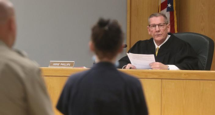 Christmas miracles occur in Gaston County Courtroom 4C - Yahoo News