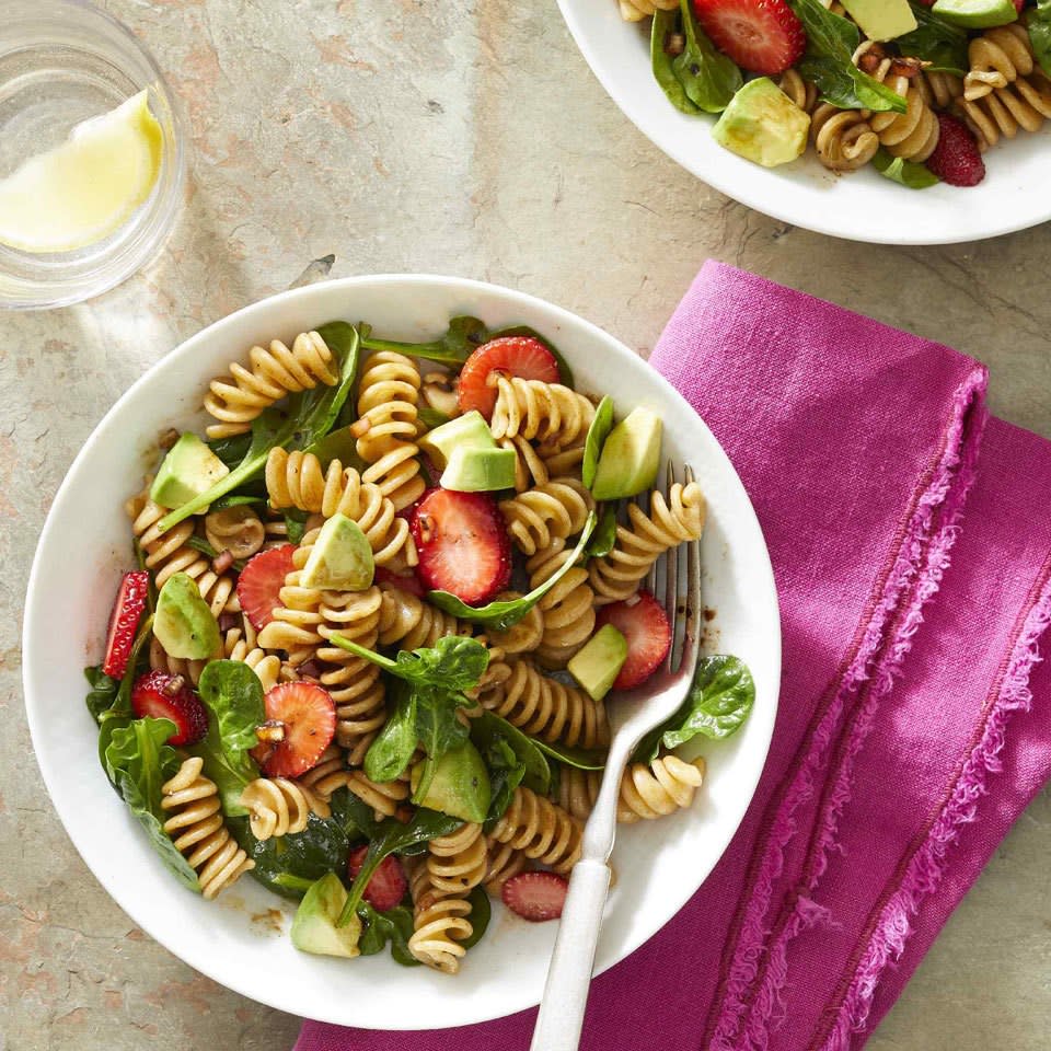 Spinach & Strawberry Pasta Salad