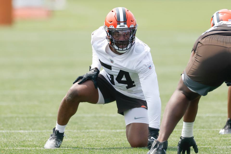 Browns defensive end Ogbo Okoronkwo takes part in drills Wednesday, June 7, 2023, in Berea.