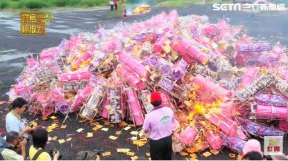 謝壇燒儀式，表示儀式圓滿完成。（圖／寶島神很大）