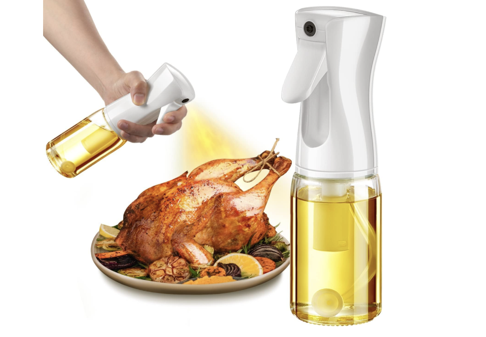 Oil Sprayer for Cooking. (PHOTO: Amazon Singapore)