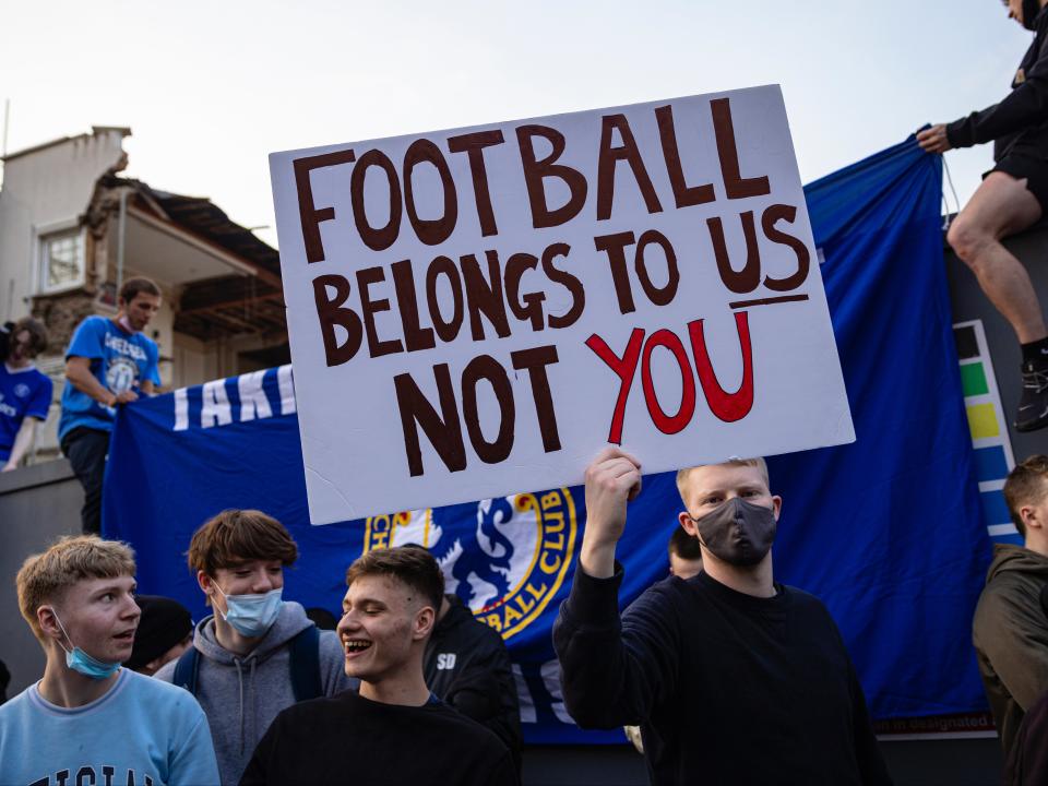 Chelsea fans protest against Super League plans (Getty Images)