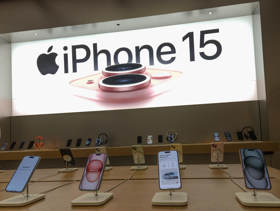 EDMONTON, CANADA - OCTOBER 25, 2023 : 
View of the new iPhone 15 inside the Apple Store at a local Edmonton shopping center, on Octobers 25, 2023, in Edmonton, Alberta, Canada. (Photo by Artur Widak/NurPhoto via Getty Images)