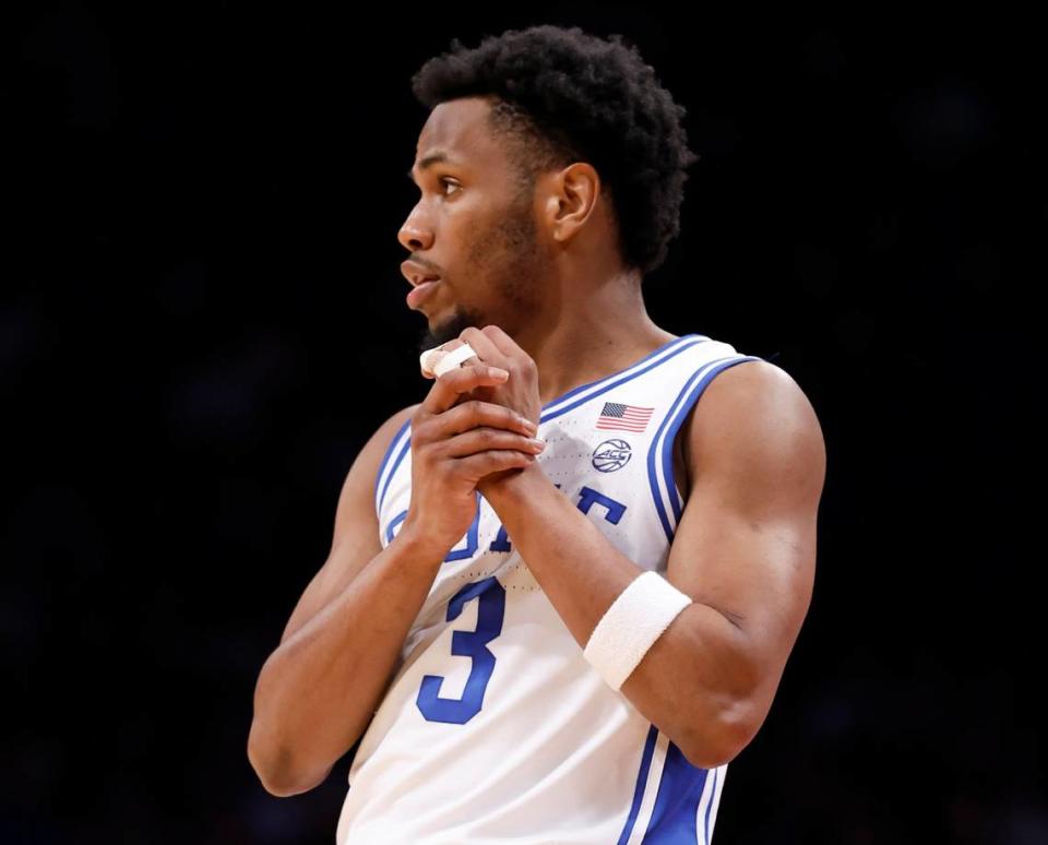 Duke’s Jeremy Roach (3) holds his hand after returning to the game after being injured during the first half of Duke’s game against JMU in the second round of the NCAA Tournament at the Barclays Center in Brooklyn, N.Y., Sunday, March 24, 2024. Ethan Hyman/ehyman@newsobserver.com