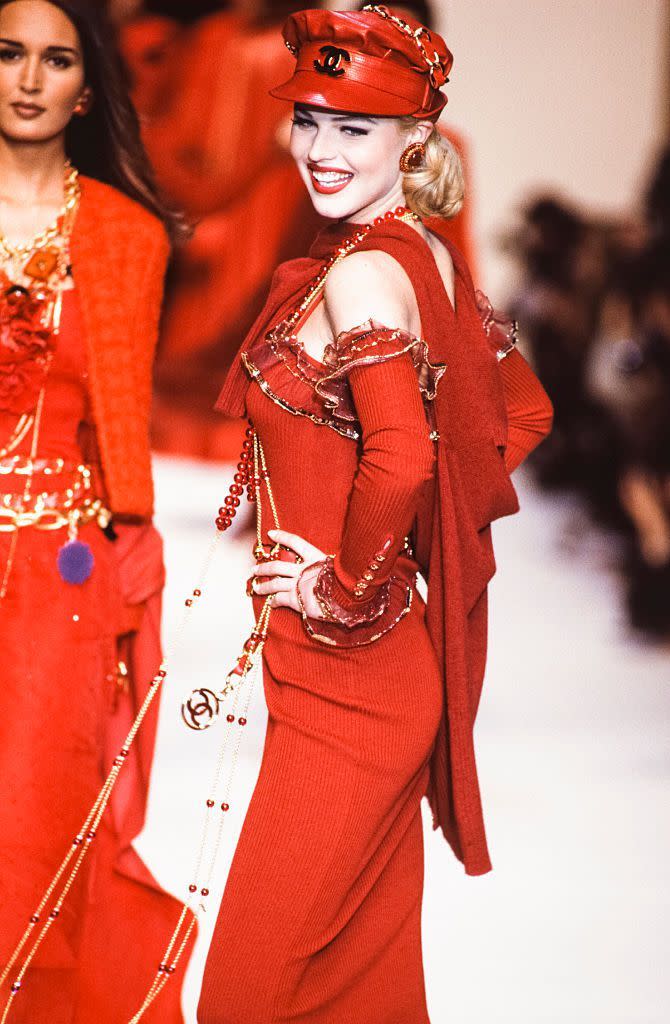 Eva Herzigova, 1992