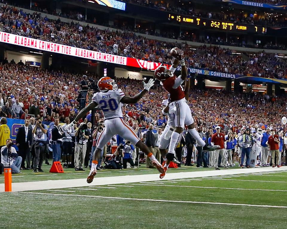 Florida lost to Alabama by 14 in the 2015 SEC Championship Game. (Getty)