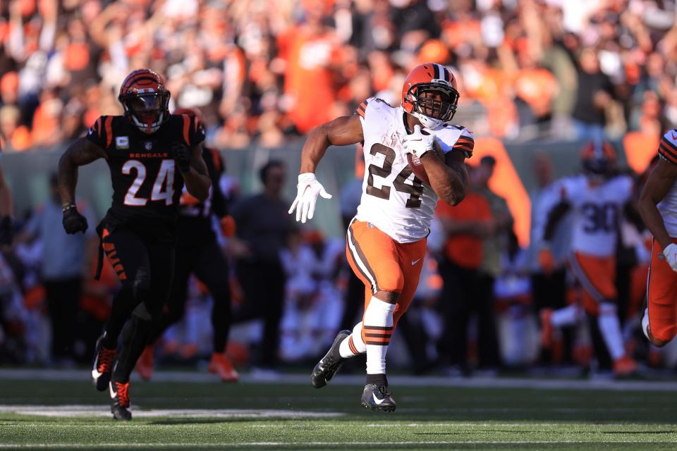 Cleveland Browns' Nick Chubb (24) runs during the second half of an NFL football game against the Cincinnati Bengals, Sunday, Nov. 7, 2021, in Cincinnati. (AP Photo/Aaron Doster)