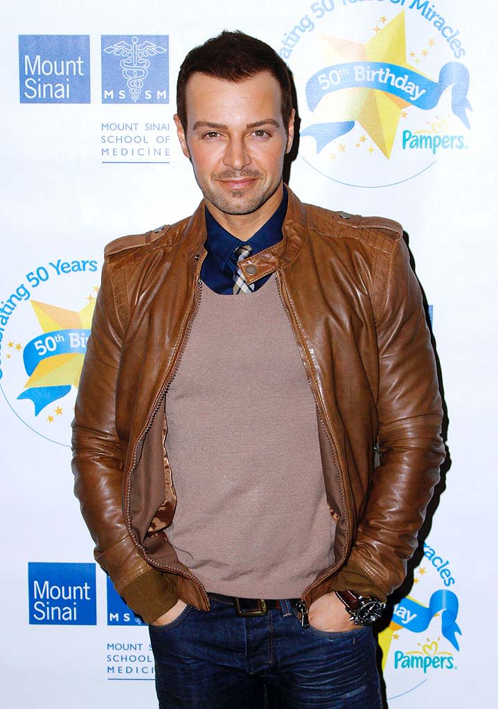 Joey Lawrence Pampers Evnt