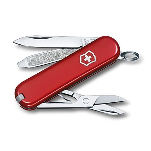 Victorinox Swiss Army Classic SD Pocket Knife, Red ,58mm (Amazon / Amazon)