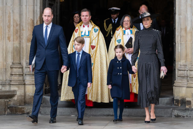  Prince William, Duke of Cambridge, Prince George of Cambridge, Princess Charlotte of Cambridge and Catherine, Duchess of Cambridge.