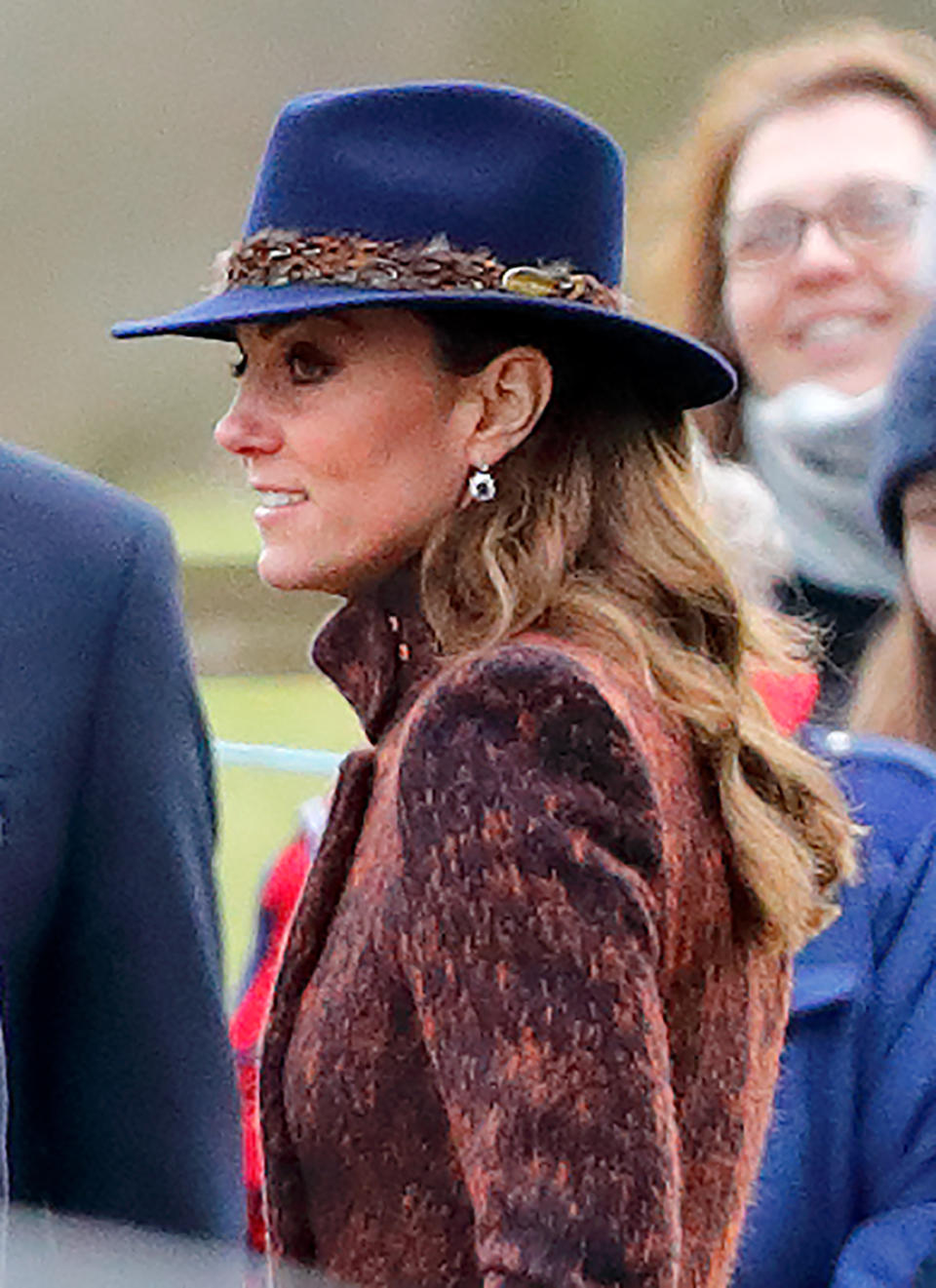 Kate Middleton wears the Hicks & Brown Suffolk Fedora in Navy (Credit: Getty)