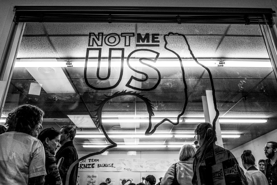 Supporters of Bernie Sanders and canvassers getting a tutorial at at the Bernie 2020 Des Moines Field Office, Jan. 30, 2020. | Devin Yalkin for TIME