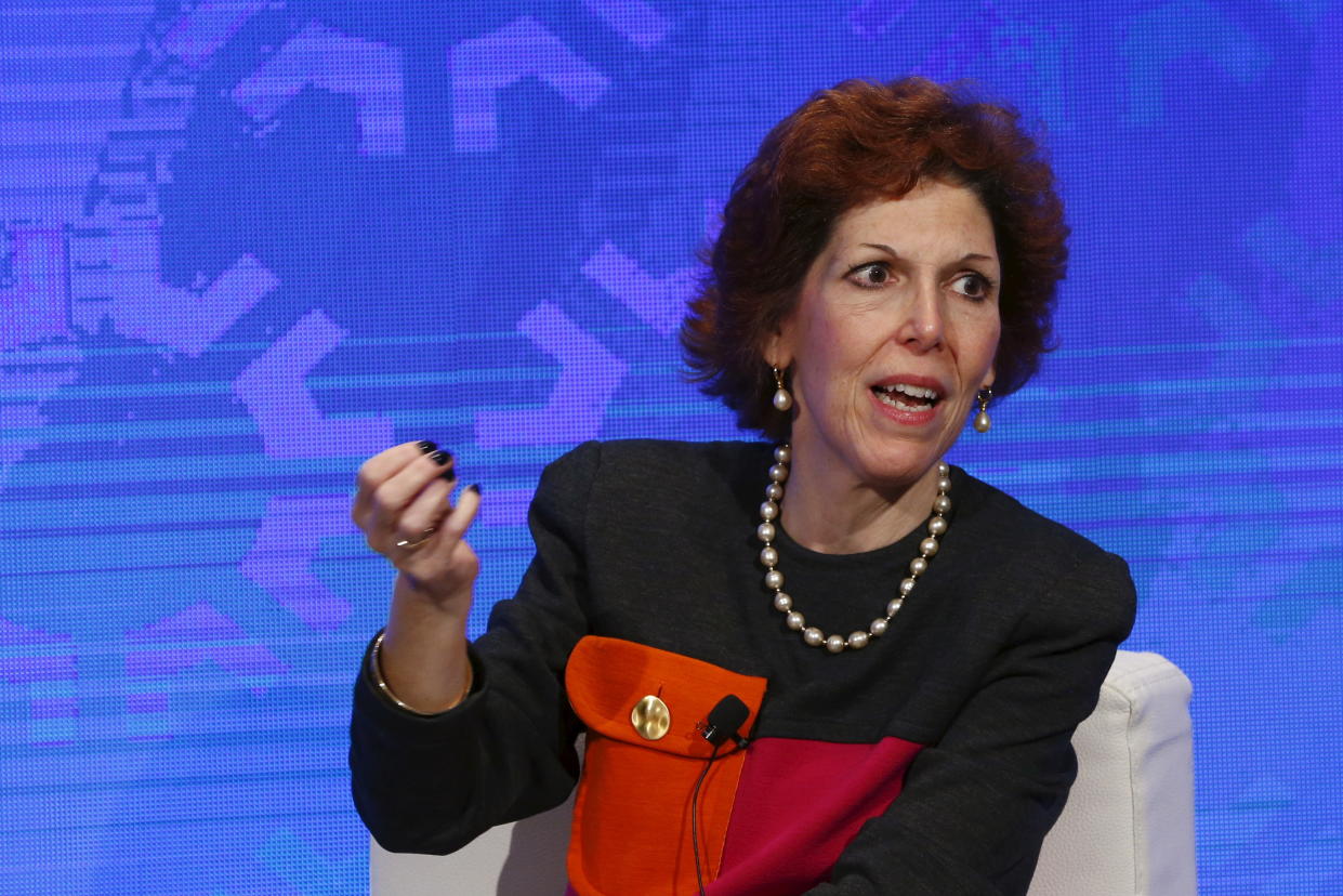 Cleveland Fed President Loretta Mester takes part in a panel convened to speak about the health of the U.S. economy in New York November 18, 2015. REUTERS/Lucas Jackson