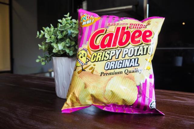 Calbee Crispy Potato Chips - Original