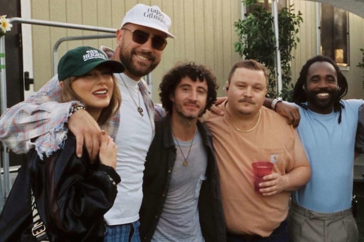 <p>Sean Hutchinson/Instagram</p> (L-R) Taylor Swift, Travis Kelce, Evan Winiker, Sean Hutchinson and Zem Audu