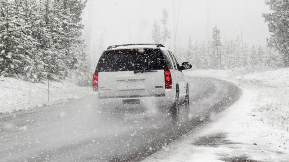 通常在會下雪的國家或是地區，到冬季時都必須換上冬季專用的輪胎。（圖片來源/倍耐力）