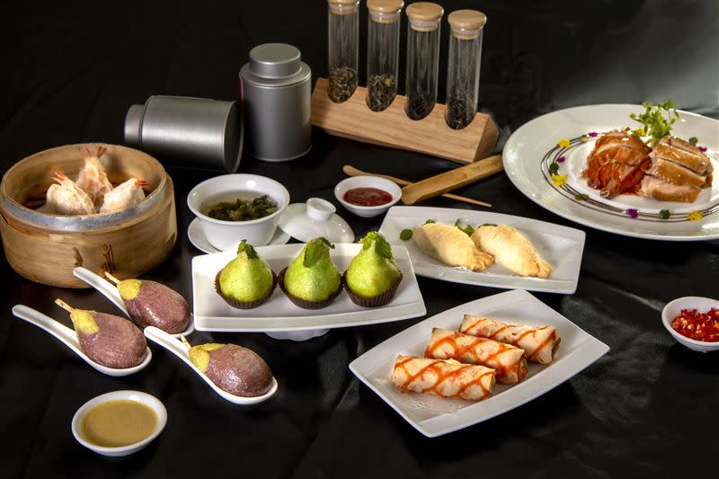台北六福萬怡酒店粵亮廣式料理推出振興券使用廣式下午茶享優惠。（圖／業者提供）