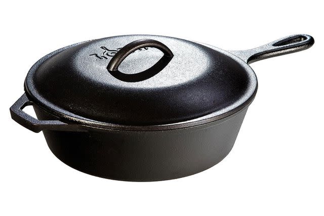 A new addition to my cast iron collection is the Lodge “Perch” pan