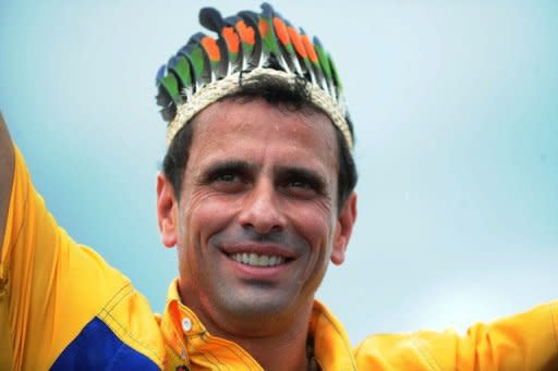 De rifas a internet: Capriles busca dinero donde sea para medirse a Chávez