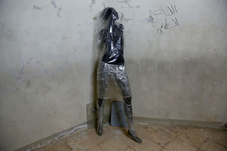 A mannequin by Hosni Faris is seen at his old workshop in Cairo, Egypt, March 24, 2017. REUTERS/Amr Abdallah Dalsh