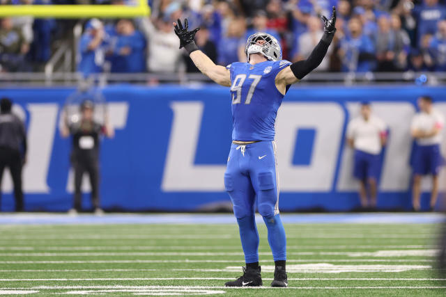 Golf leads Lions to NFC title game with 31-23 win over Bucs