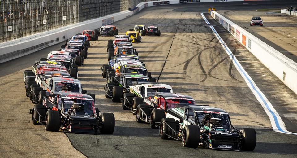 Cars in action during the Mohegan Sun 100 for the Whelen Modified Tour at New Hampshire Motor Speedway on July 15, 2023 in Loudon, New Hampshire. (Adam Glanzman/NASCAR)