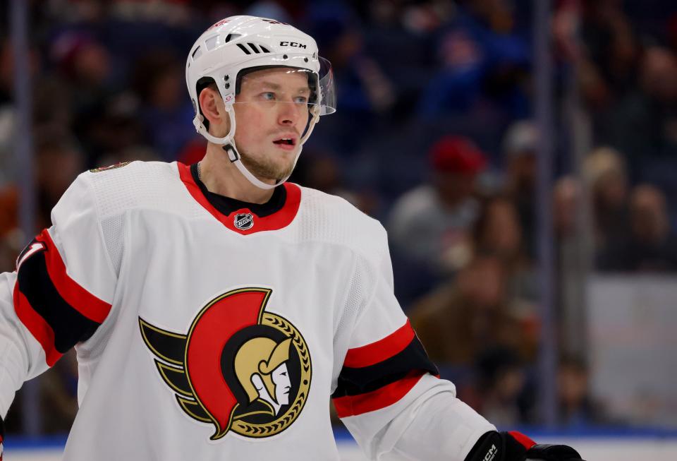 The Ottawa Senators traded right wing Vladimir Tarasenko to the Florida Panthers.