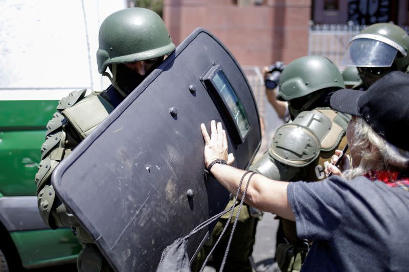 Protest against Chile's government, while lawmakers debate and vote on an impeachment motion against President Sebastian Pinera, in Valparaiso