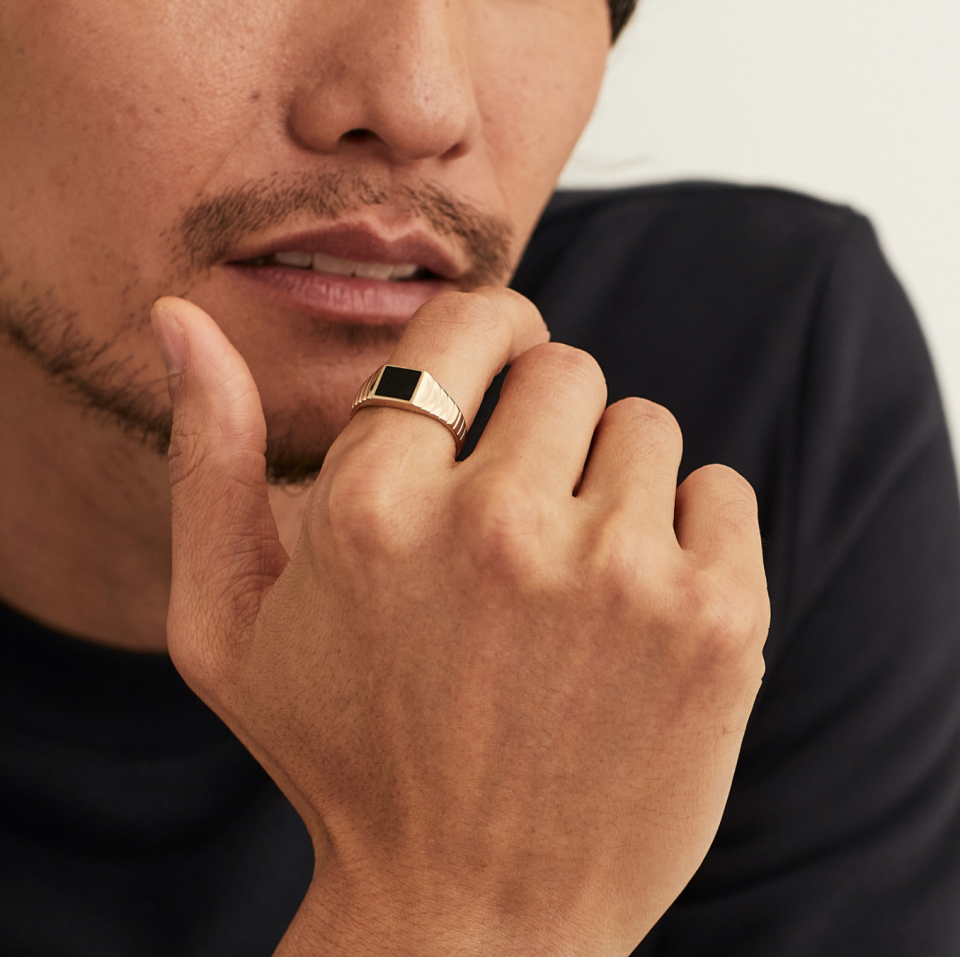 Mejuri Black Onyx Square Signet Ring (Photo via Mejuri)