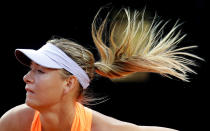 <p>Maria Sharapova serves the ball to Mirjana Lucic-Baroni at the Rome Open in Rome, Italy on May 16, 2017. (Photo: Max Rossi/Reuters) </p>