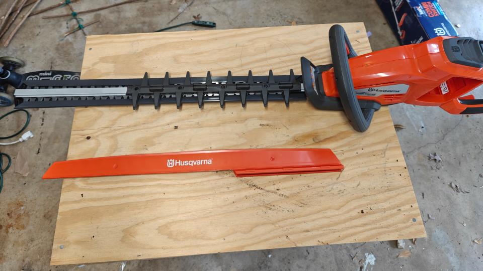 Husqvarna Hedge Master 360iHD60 after unboxing