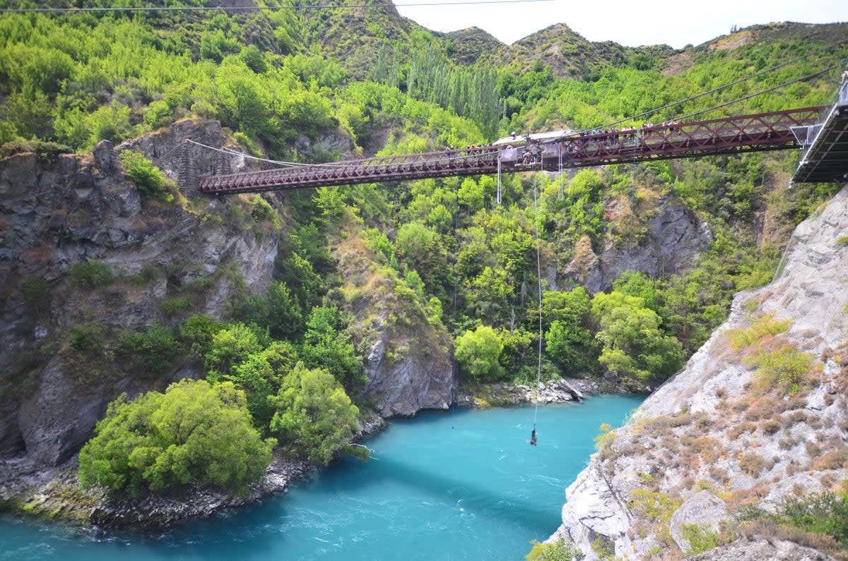 Make the bungee jump from Kawarau Bridge, New Zealand (Getty Images/iStockphoto)