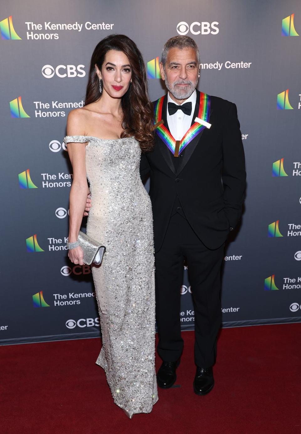 washington, dc   december 04 honoree george clooney r and amal clooney attend the 45th kennedy center honors ceremony at the kennedy center on december 04, 2022 in washington, dc photo by paul morigigetty images