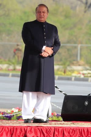 Pakistan's Prime Minister Nawaz Sharif attends the Pakistan Day military parade in Islamabad, Pakistan, March 23, 2016. Picture taken March 23, 2016. REUTERS/Faisal Mahmood
