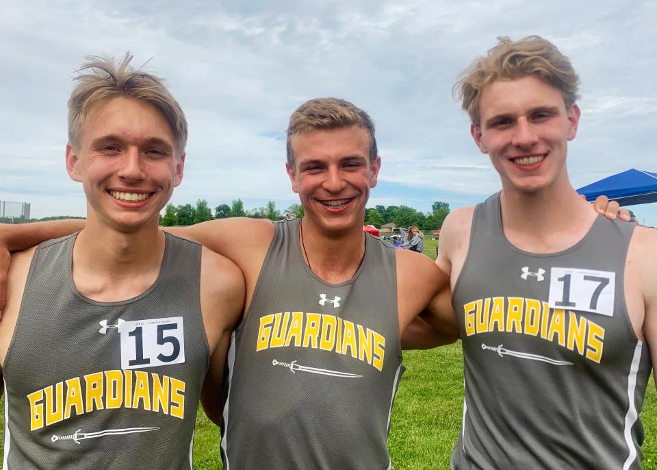 Zachary Maendel, Sam Paga and Macartan Moore all competed at the Division 4 state championships over the weekend, with Paga earning 17 points alone.