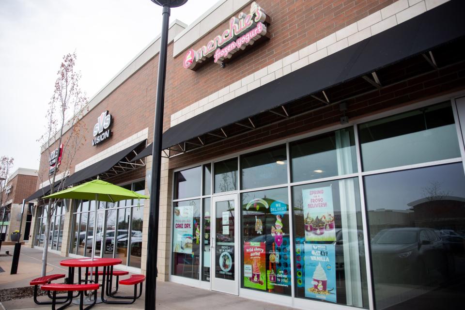 Menchie’s Frozen Yogurt announced on Monday, June 12, the store has permanently closed.